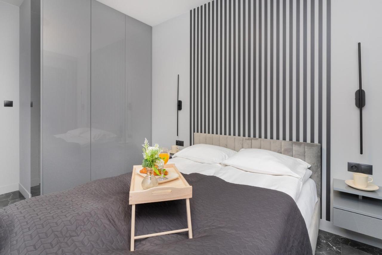 Luxurious Apartment With Two Bedrooms And Parking In Gdynia By Noclegi Renters Luaran gambar